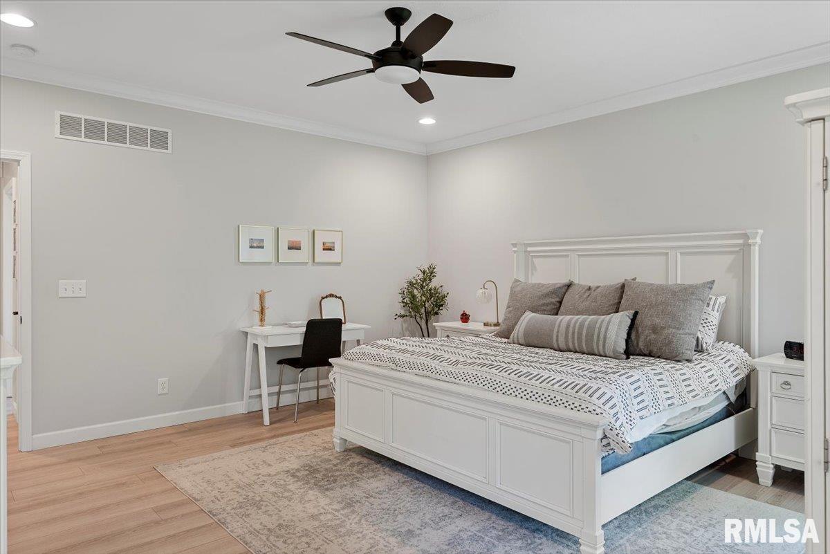 1629 Hoechester Road Springfield, IL 62712 - Photo 23 of 56