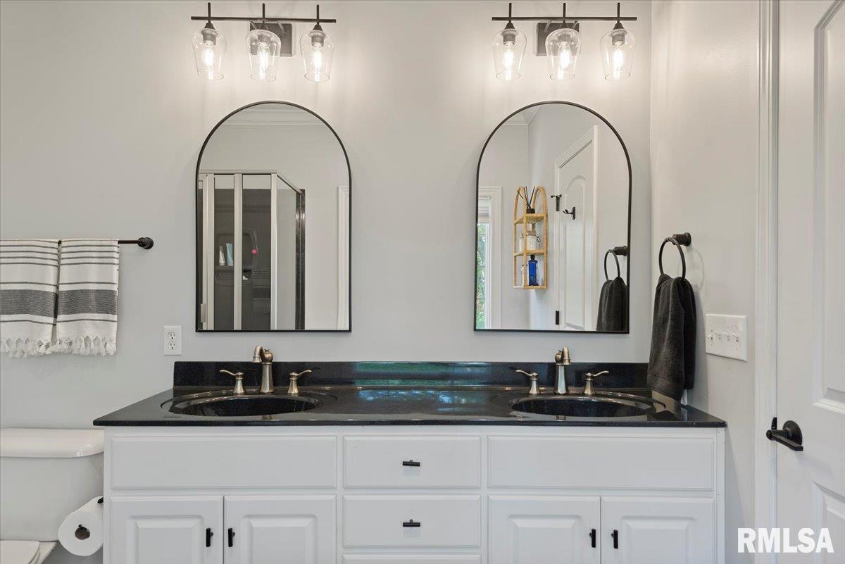 1629 Hoechester Road Springfield, IL 62712 - Photo 26 of 56