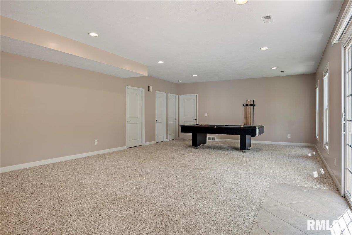 1629 Hoechester Road Springfield, IL 62712 - Photo 35 of 56