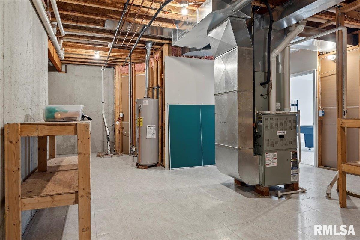 1629 Hoechester Road Springfield, IL 62712 - Photo 44 of 56