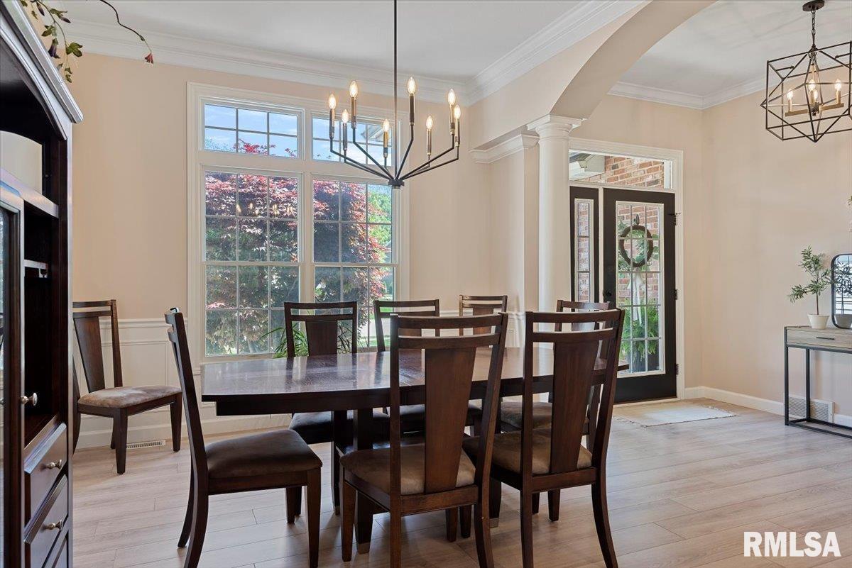 1629 Hoechester Road Springfield, IL 62712 - Photo 6 of 56