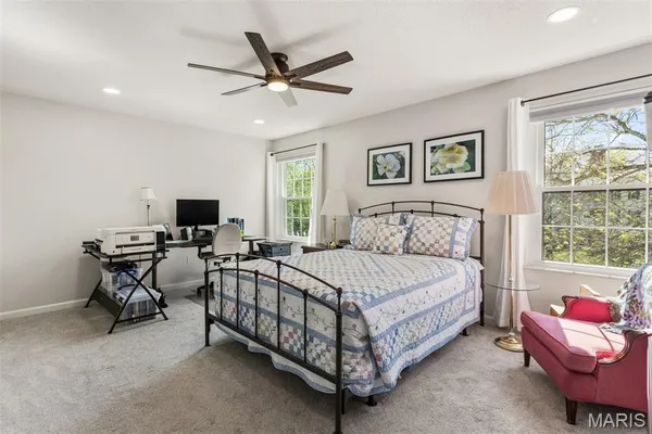 $315,000 | 15049 Claymoor Court, Unit 17, Chesterfield, MO 63017