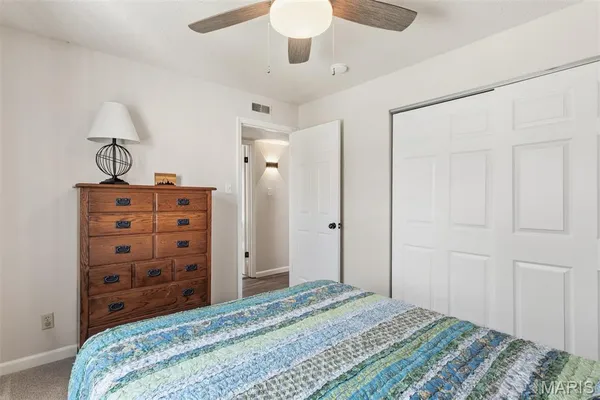 $315,000 | 15049 Claymoor Court, Unit 17, Chesterfield, MO 63017
