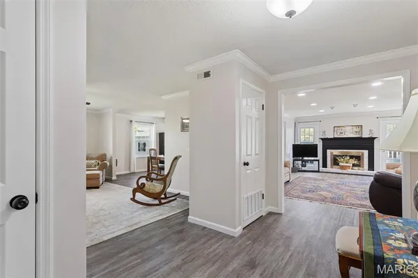 $315,000 | 15049 Claymoor Court, Unit 17, Chesterfield, MO 63017