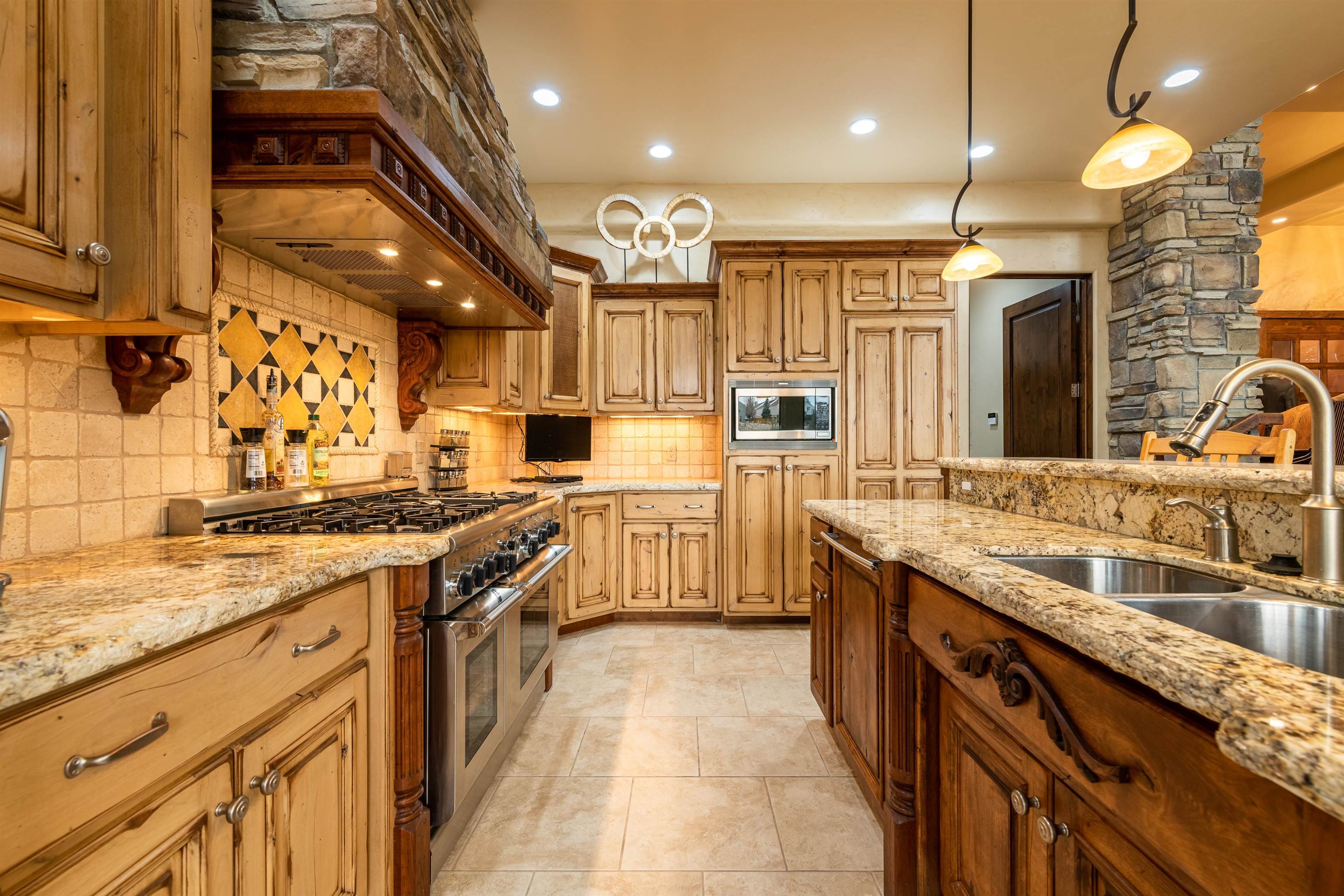 370 High Desert Road Grand Junction, CO 81507 - Photo 9 of 41 Gallery Image 9