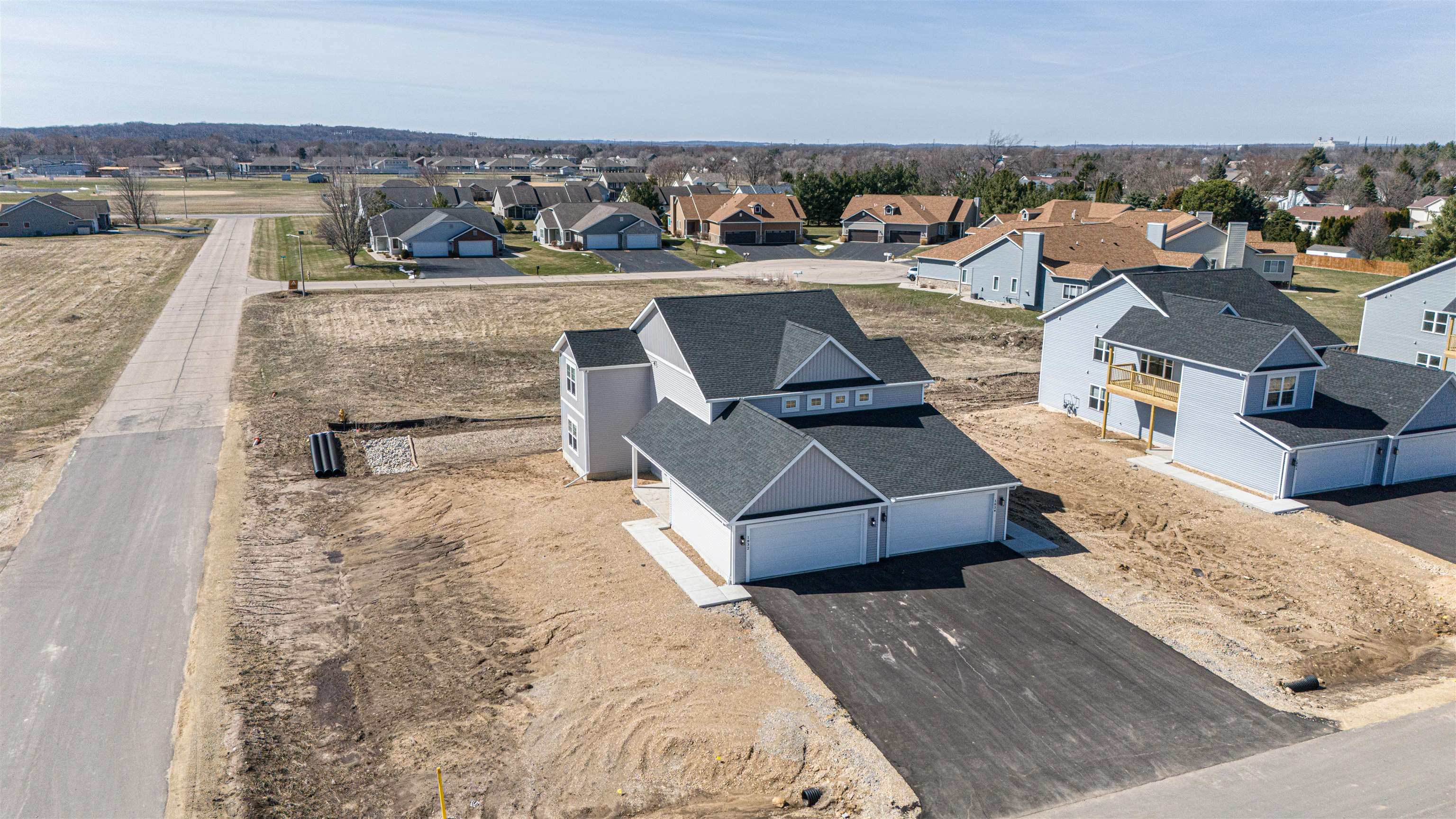 1832-1834 West Kyle Beloit, WI 53511 - Photo 6 of 29