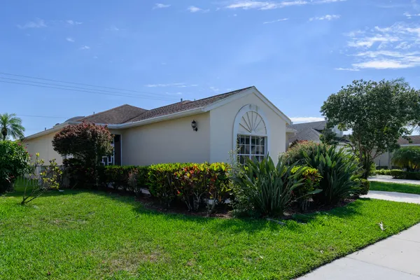 $399,900 | 7680 Mansfield Hollow Road, Delray Beach, FL 33446
