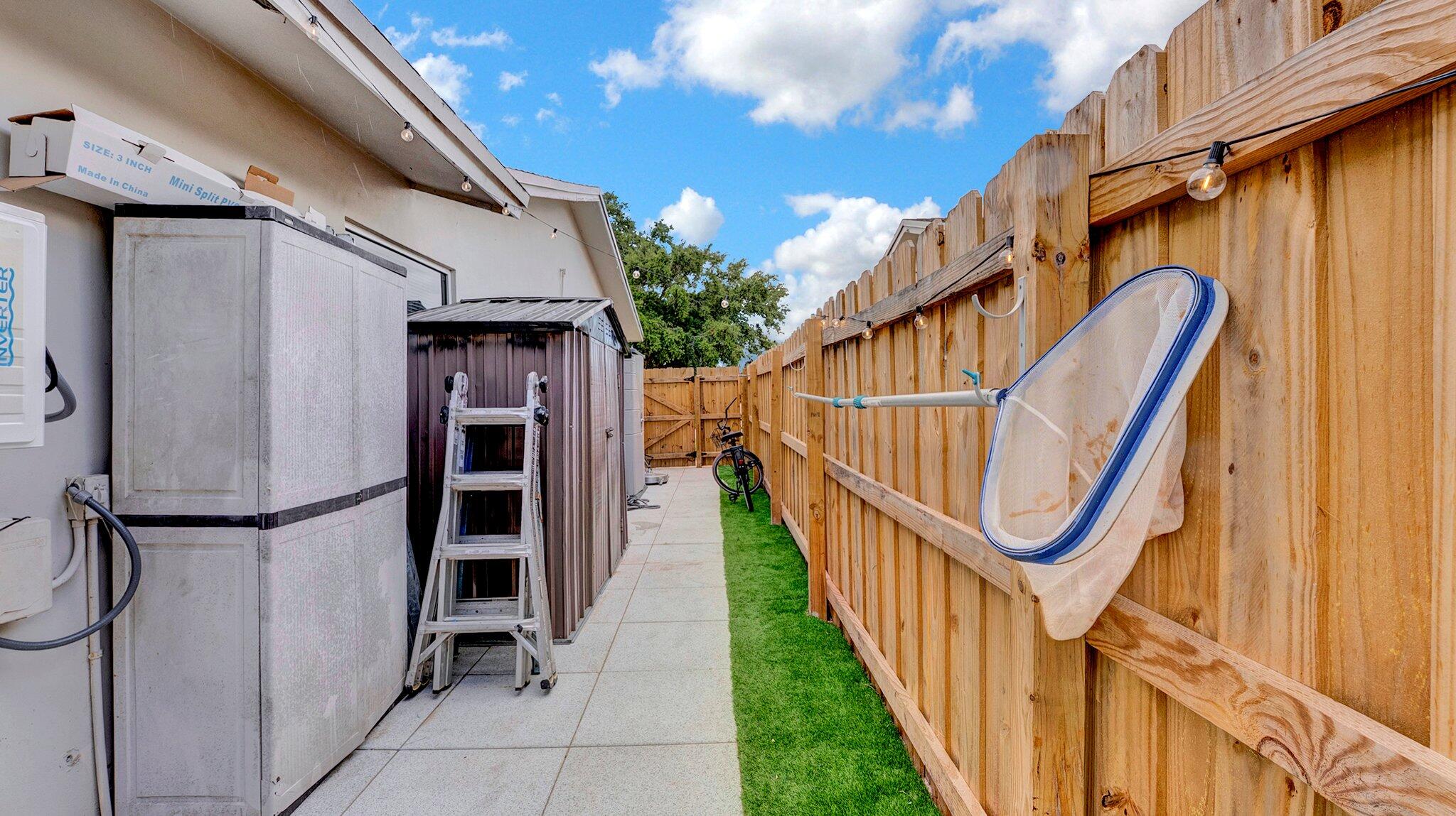 9709 Southwest 1st Place Boca Raton, FL 33428 - Photo 28 of 32 a view of entryway