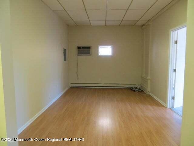 15 West Front Street Keyport, NJ 07735 - Photo 4 of 7 20200316183903647649000000-o