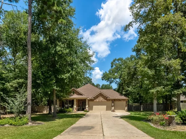 $445,000 | 9114 Silver Back Trail, Conroe, TX 77303