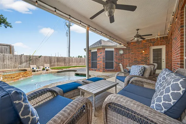 $515,000 | 15922 Clipper Pointe Drive, Cypress, TX 77429