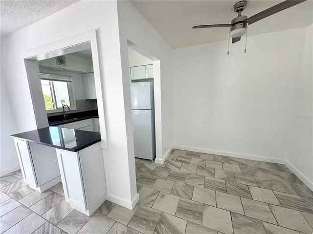 $1,495 | 11225 1st Street East, Treasure Island, FL 33706