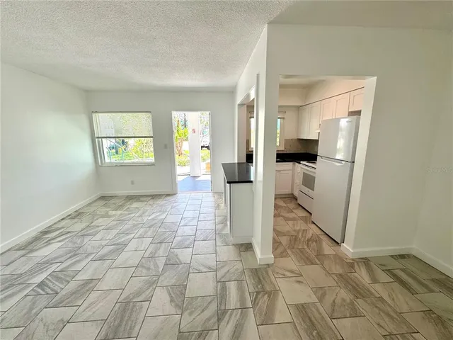 $1,495 | 11225 1st Street East, Treasure Island, FL 33706