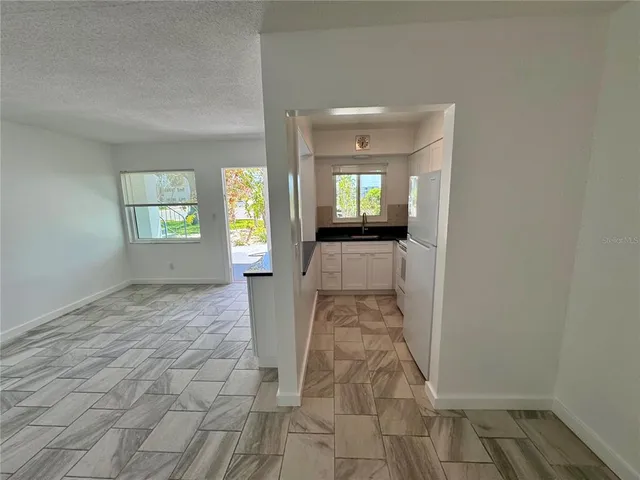 $1,495 | 11225 1st Street East, Treasure Island, FL 33706