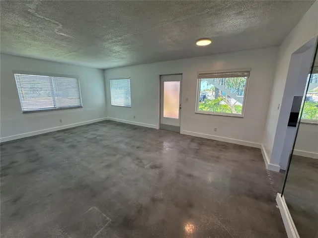 $1,495 | 11225 1st Street East, Treasure Island, FL 33706