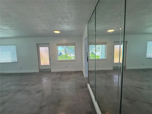 $1,495 | 11225 1st Street East, Treasure Island, FL 33706