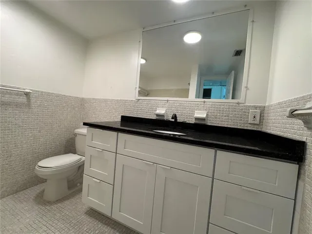 $1,495 | 11225 1st Street East, Treasure Island, FL 33706