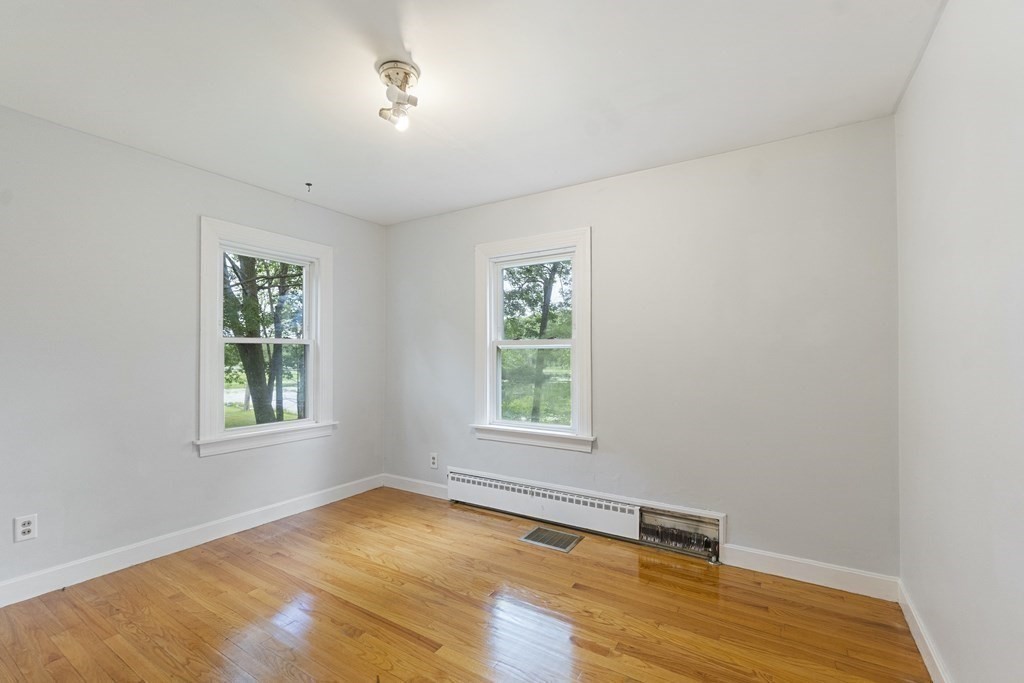17 Shore Road Gardner, MA 01440 - Photo 24 of 42 Gallery Image 24