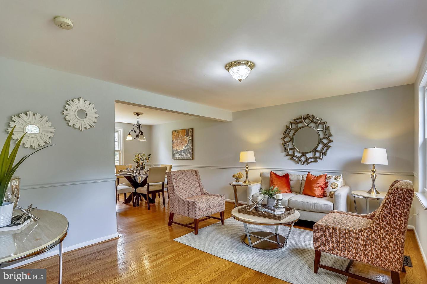 15428 Wembrough Street Silver Spring, MD 20905 - Photo 8 of 36 Living Room