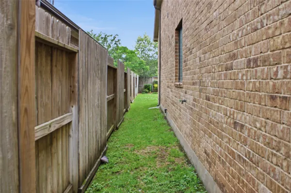$3,500 | 10115 Cypress Path, Missouri City, TX 77459