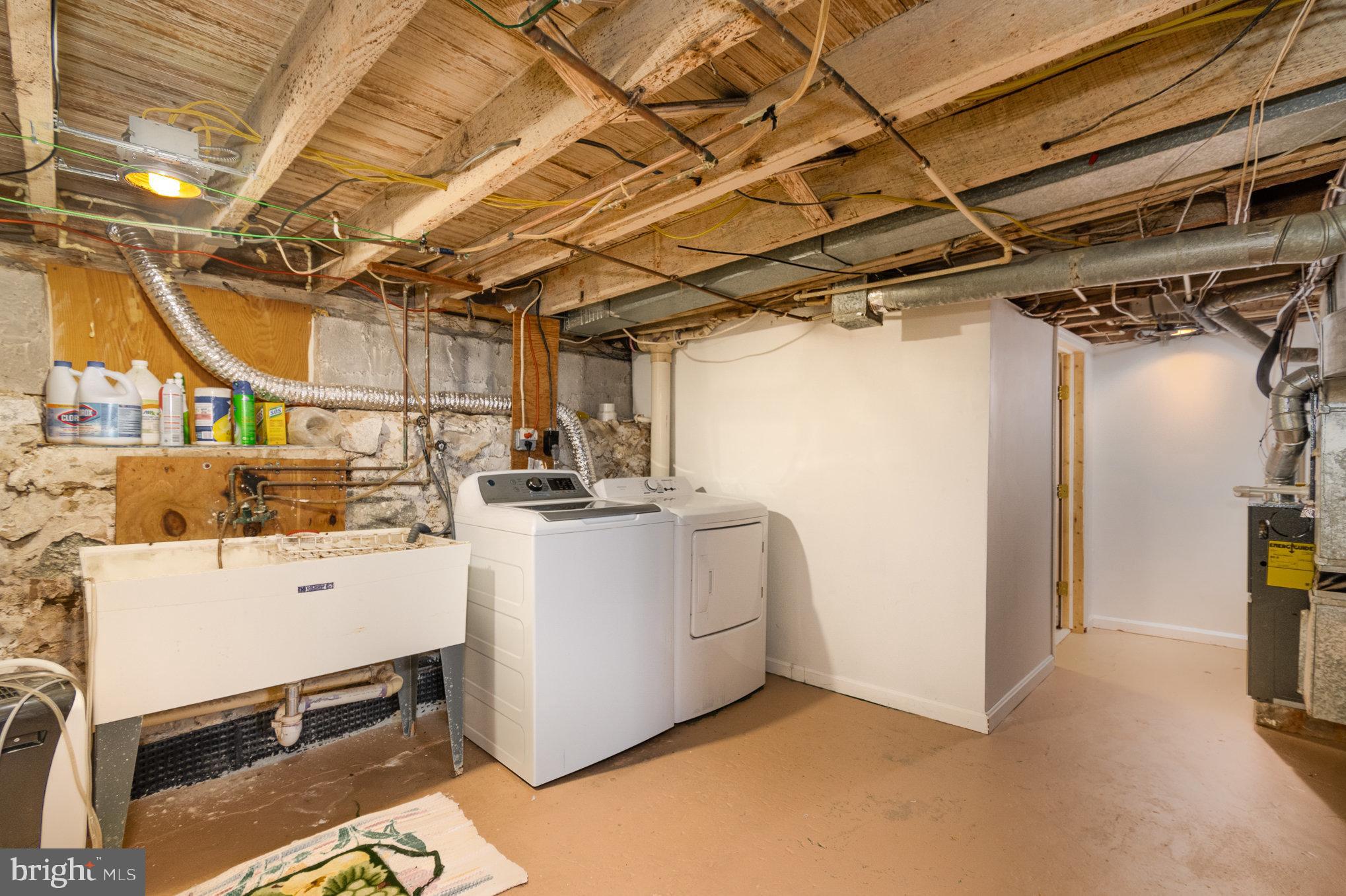 5913 Highgate Drive Baltimore, MD 21215 - Photo 27 of 36