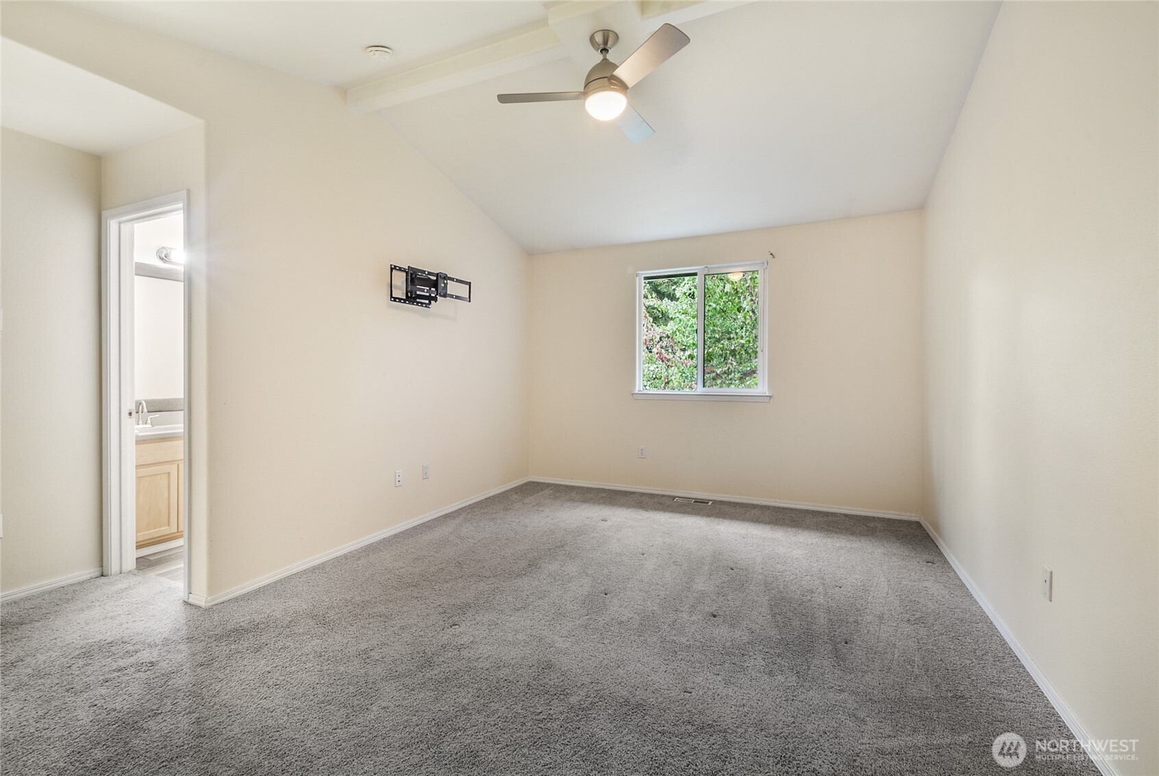 18302 8th Avenue Southeast Bothell, WA 98012 - Photo 18 of 32 Gallery Image 18