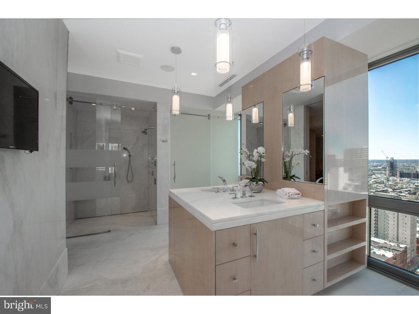 1706 Rittenhouse Square, Unit 2501 Philadelphia, PA 19103 - Photo 15 of 20 Master Bathroom