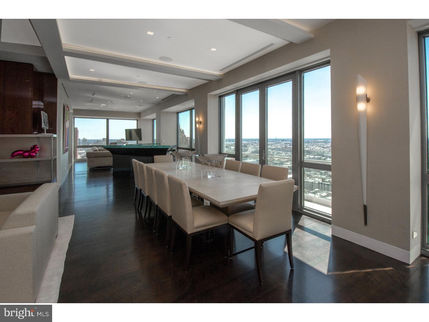 1706 Rittenhouse Square, Unit 2501 Philadelphia, PA 19103 - Photo 5 of 20 Dining Room