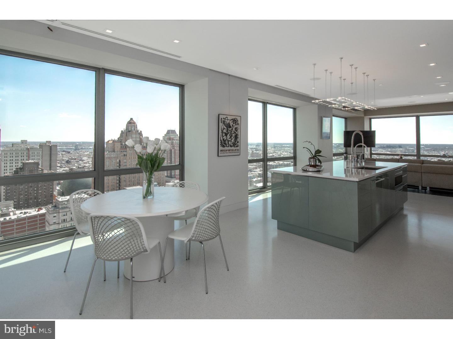 1706 Rittenhouse Square, Unit 2501 Philadelphia, PA 19103 - Photo 7 of 20 Breakfast Room