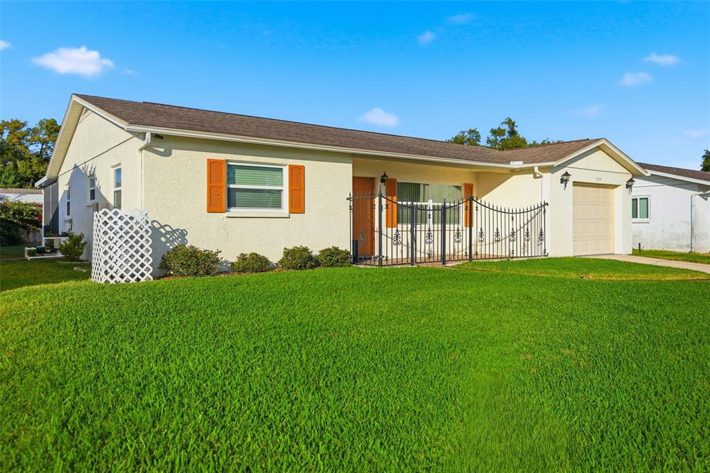 7329 Cay Drive Port Richey, FL 34668 - Photo 3 of 38 Gallery Image 3