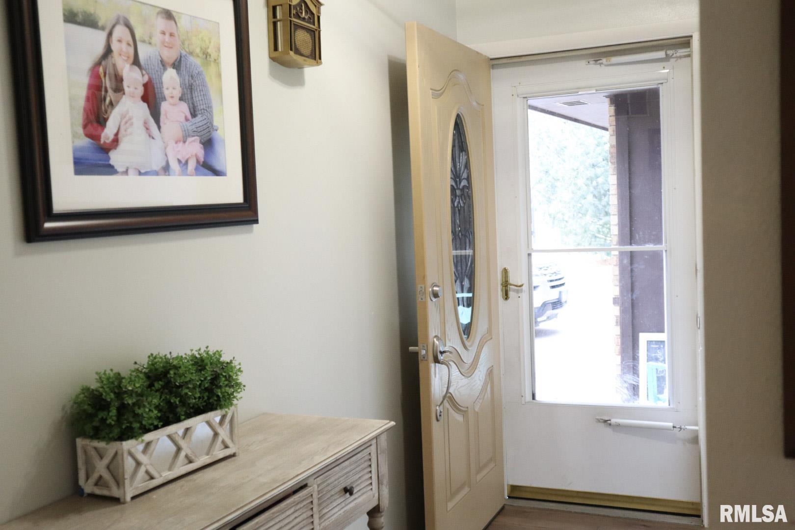 4818 South Queen Aleta Court Mapleton, IL 61547 - Photo 3 of 54 Gallery Image 3