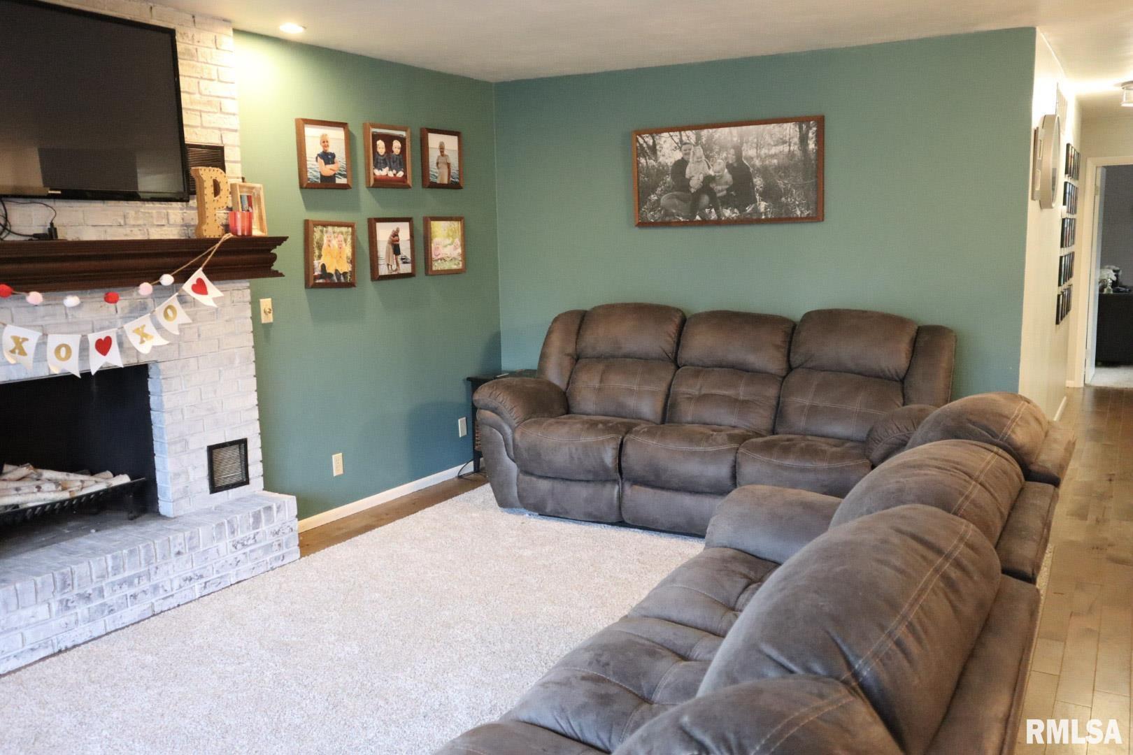 4818 South Queen Aleta Court Mapleton, IL 61547 - Photo 7 of 54 Gallery Image 7