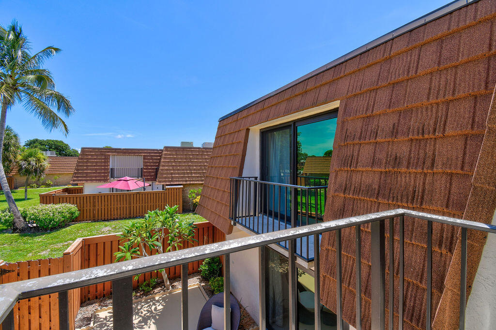 3900 County Line Road, Unit 22A Tequesta, FL 33469 - Photo 35 of 50 3900CountyLineRd#22A_41