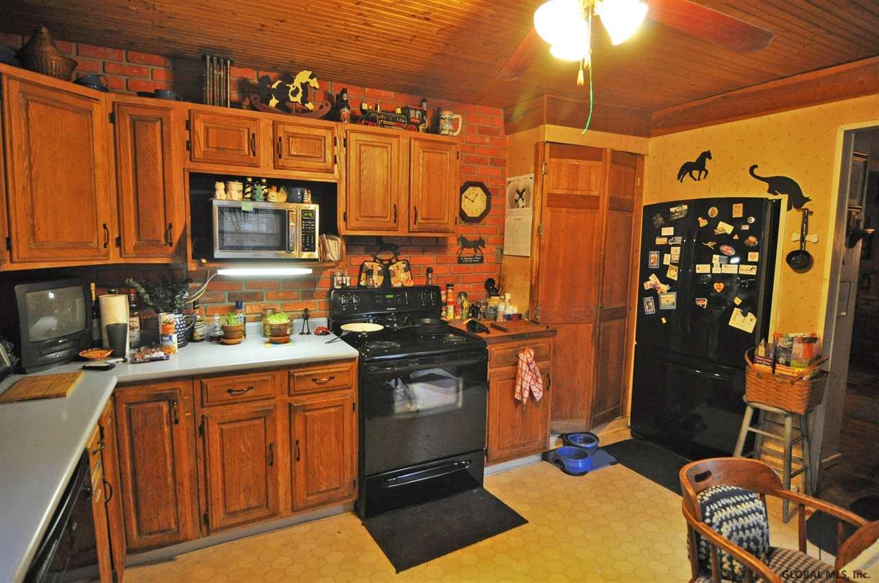 142 Stewart Point Road Schodack, NY 12123 - Photo 3 of 19 Photo 3
