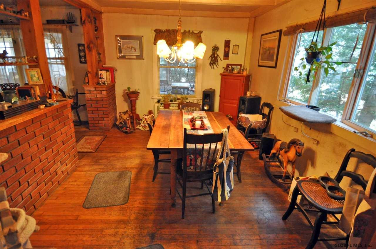 142 Stewart Point Road Schodack, NY 12123 - Photo 4 of 19 Photo 4