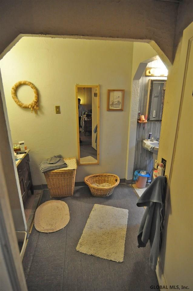 142 Stewart Point Road Schodack, NY 12123 - Photo 9 of 19 Photo 9