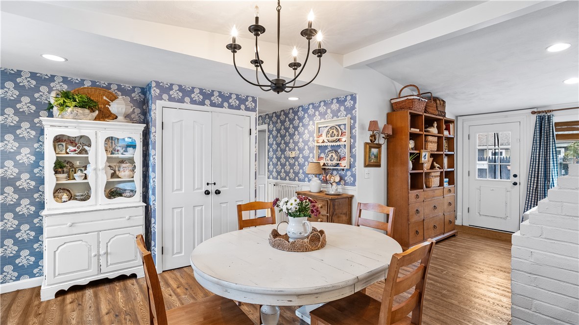 15 Shadbush Road Warwick, RI 02888 - Photo 17 of 38