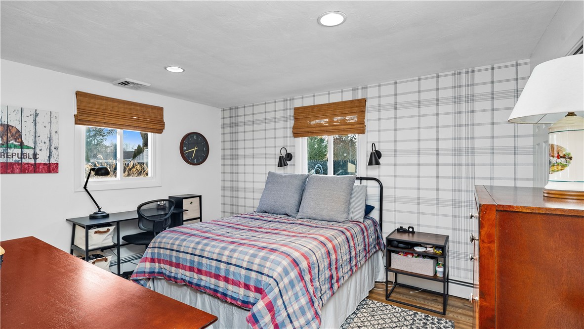 15 Shadbush Road Warwick, RI 02888 - Photo 22 of 38