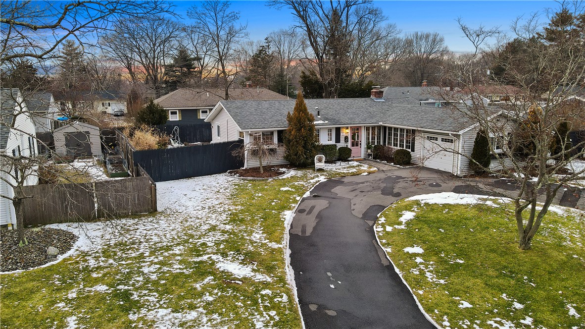 15 Shadbush Road Warwick, RI 02888 - Photo 33 of 38