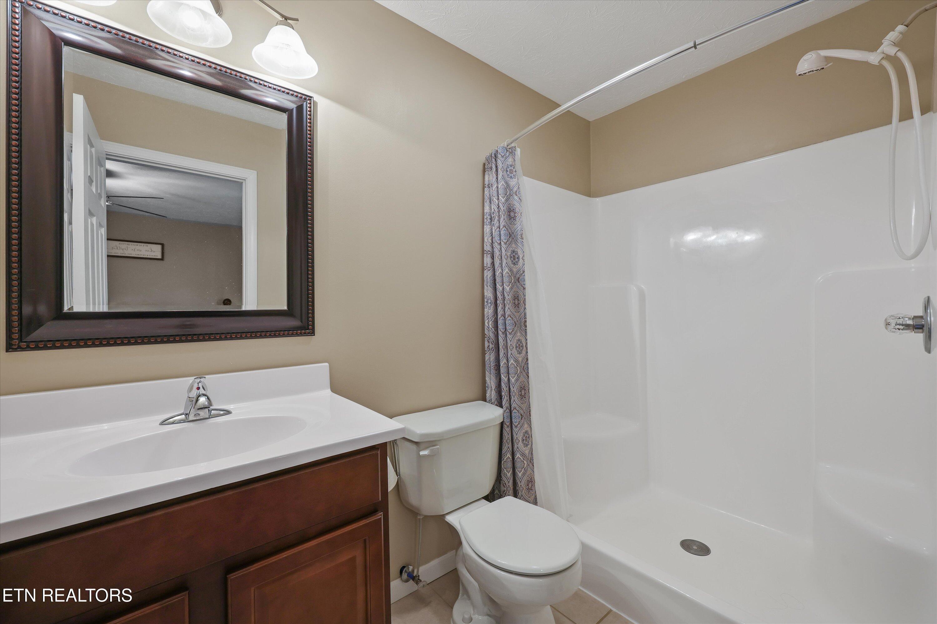 1702 Watauga Street Sevierville, TN 37876 - Photo 13 of 31 Bathroom