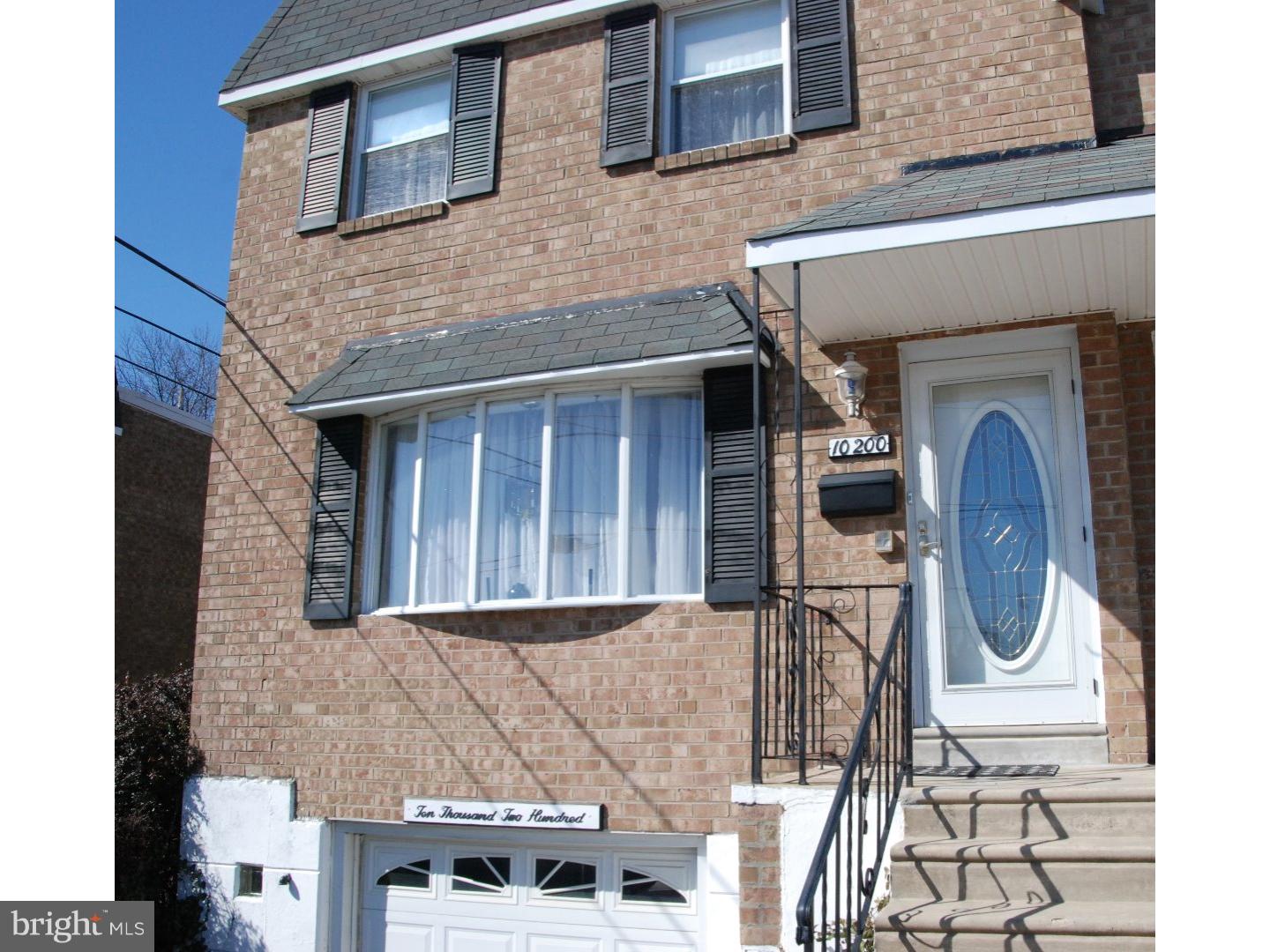 10200 West Keswick Road Philadelphia, PA 19114 - Photo 1 of 22 Exterior Front