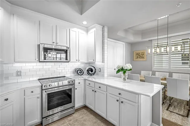 $789,000 | 2090 West First Street, Unit E2105, Fort Myers, FL 33901