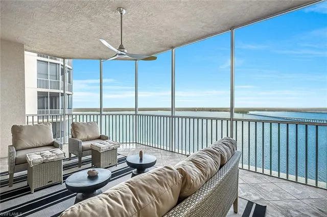 $789,000 | 2090 West First Street, Unit E2105, Fort Myers, FL 33901