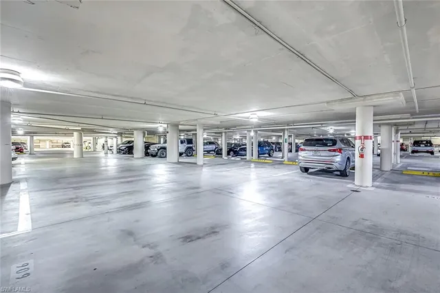 $789,000 | 2090 West First Street, Unit E2105, Fort Myers, FL 33901