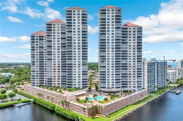 $789,000 | 2090 West First Street, Unit E2105, Fort Myers, FL 33901