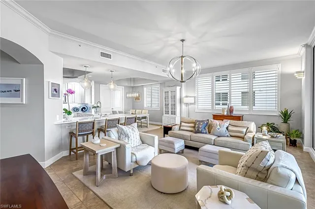 $789,000 | 2090 West First Street, Unit E2105, Fort Myers, FL 33901