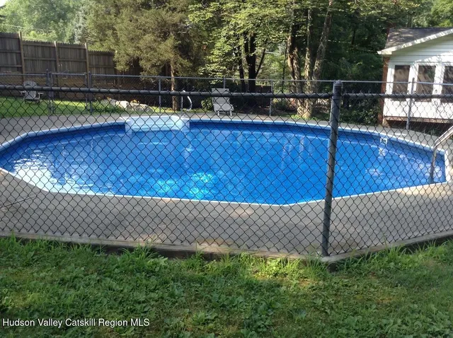 $475,000 | 2539 Highway 44, Gardiner, NY 12525