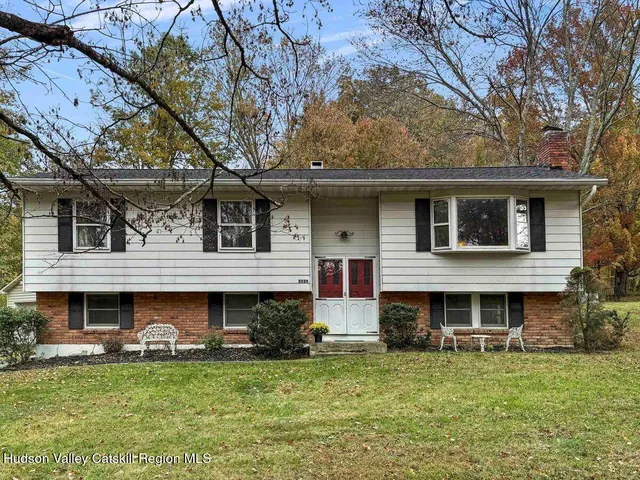 $499,900 | 2539 Highway 44, Gardiner, NY 12525