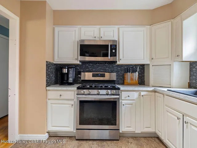 $499,900 | 2539 Highway 44, Gardiner, NY 12525