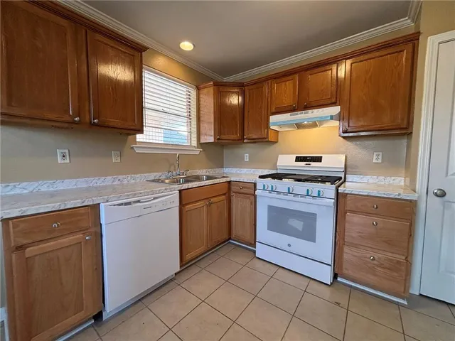 $1,700 | 1520 Orchid Drive, Harvey, LA 70058